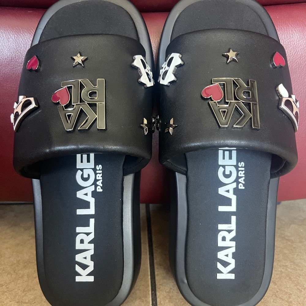 KARL Lagerfeld Ozella Platform Slide Sandal in Black SZ 7M and 10M